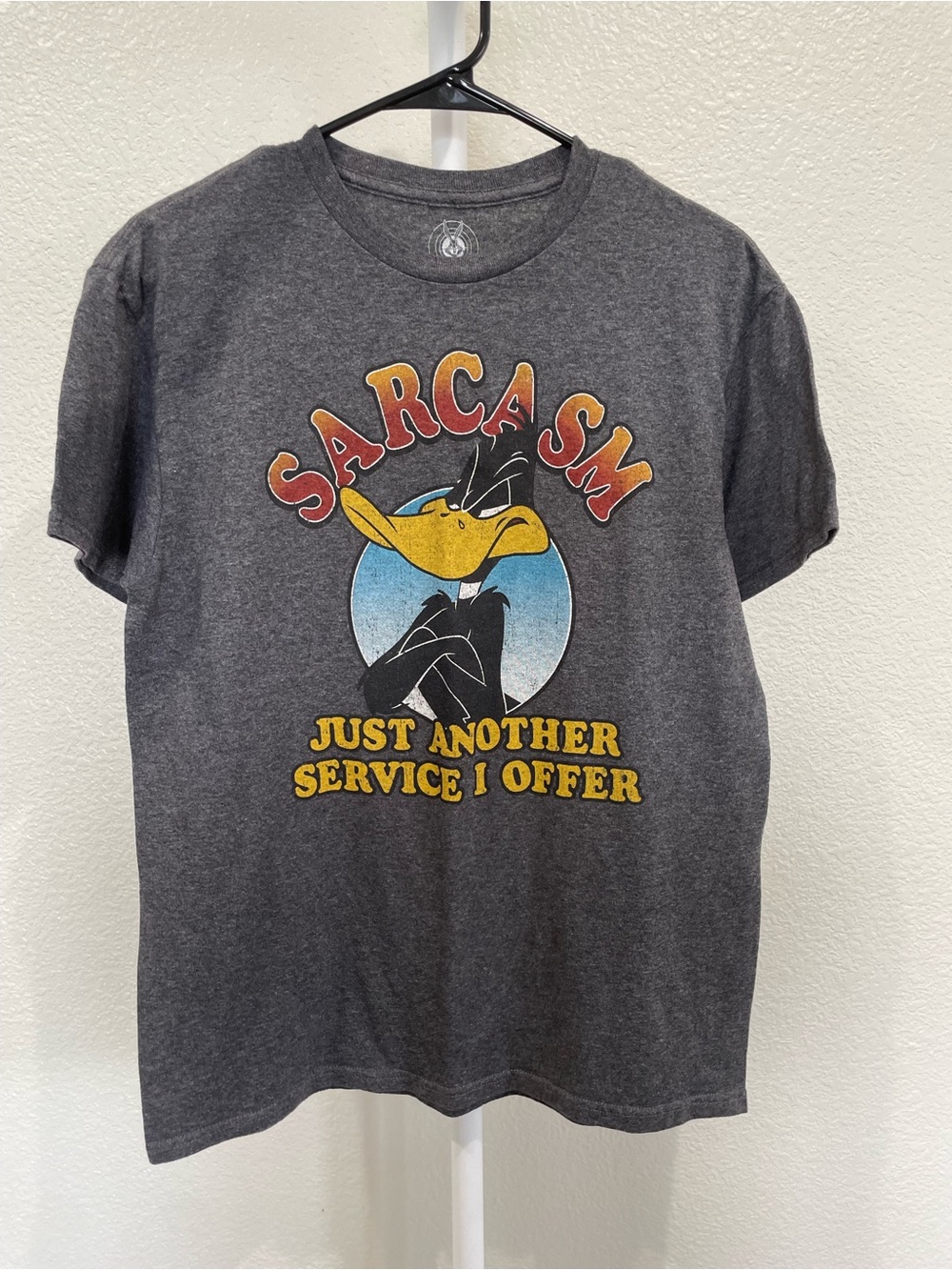 Looney Tunes Daffy Duck "Sarcasm Just Another Service I Offer" Graphic Tee Med